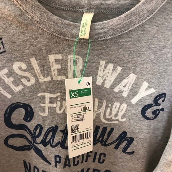NWT Benetton long sleeve top - Picture 2 of 2